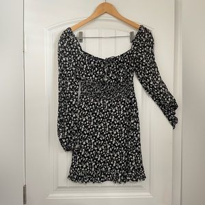 Reformation Rue Dress long sleeve black floral mini dress size 4 petite